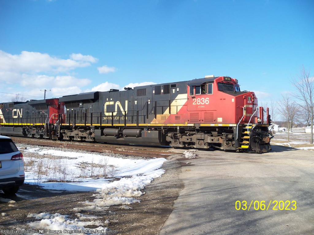 CN 2836